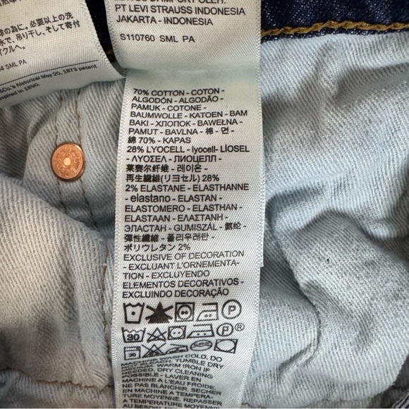 Levi’s Men's 511 Dark Wash Jeans Size 34x30 - Picture 6 of 6